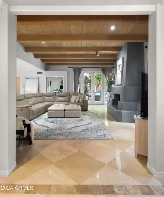 Photo #4: 6726568 Listing