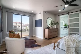 Photo #2: 6726780 Listing 