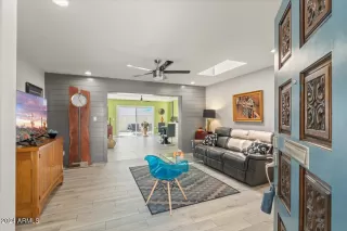 Photo #2: 6726882 Listing