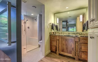 Photo #2: 6727193 Listing