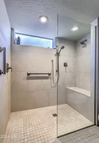 Photo #3: 6727193 Listing