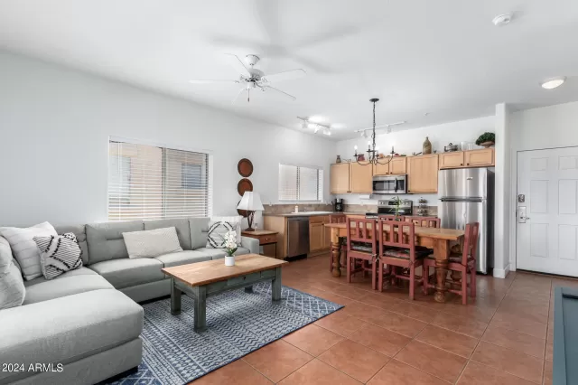 MLS: 6727309 Condo For Sale