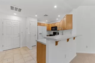 Photo #2: 6727525 Listing