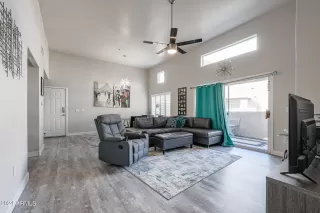 Photo #3: 6727532 Listing 