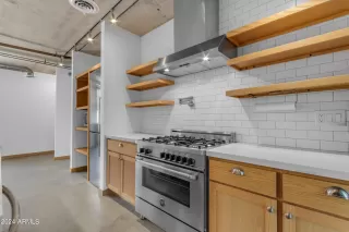 Photo #3: 6728606 Listing