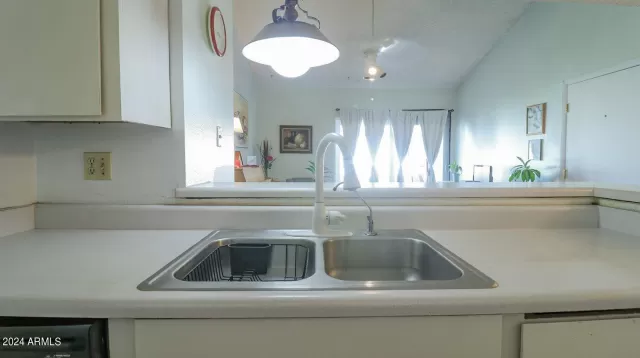 MLS: 6728807 Condo For Sale