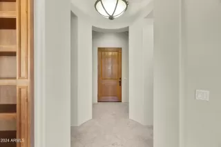 Photo #4: 6729431 Listing