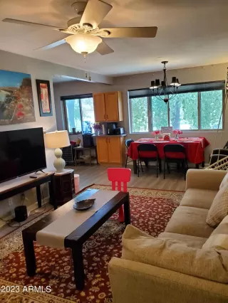 Photo #1: 6729975 Listing 