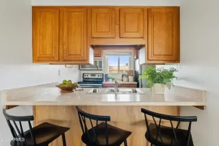 Photo #3: 6730220 Listing 