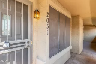 Photo #2: 6730326 Listing