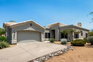Photo #2: 6730564 Listing
