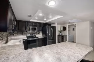 Photo #1: 6730858 Listing 