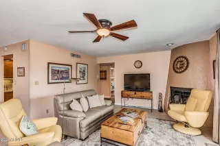 Photo #3: 6731121 Listing 