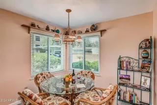 Photo #6: 6731121 Listing 