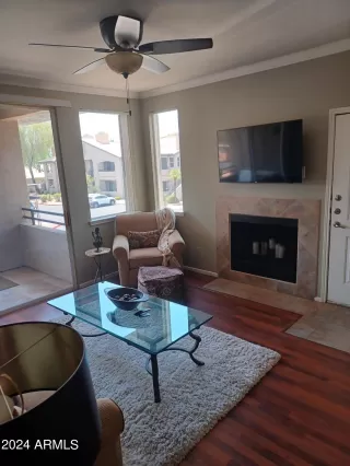 Photo #1: 6731269 Listing 