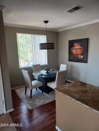 Photo #5: 6731269 Listing 