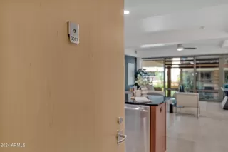 Photo #1: 6731296 Listing