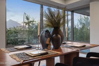 Photo #4: 6731297 Listing