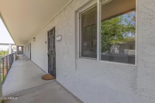 Photo #2: 6731299 Listing
