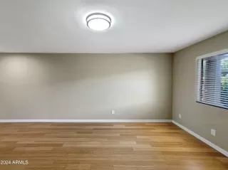 Photo #2: 6731352 Listing