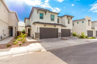 Photo #2: 6731377 Listing 
