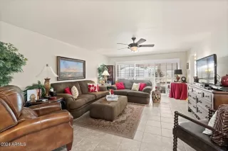 Photo #4: 6731391 Listing