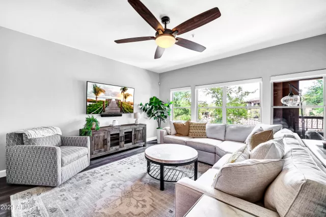 MLS: 6731477 Condo For Sale