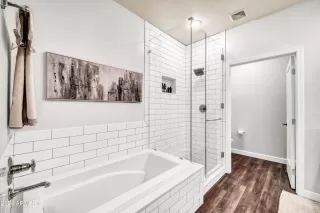 Photo #5: 6731477 Listing 