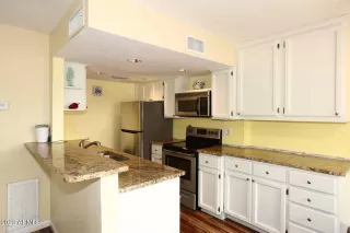 Photo #4: 6731978 Listing