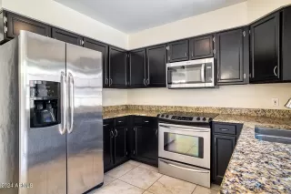 Photo #6: 6732102 Listing