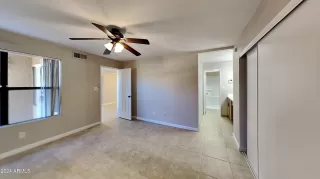 Photo #4: 6732355 Listing