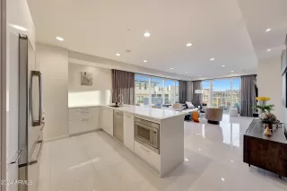 Photo #2: 6732449 Listing