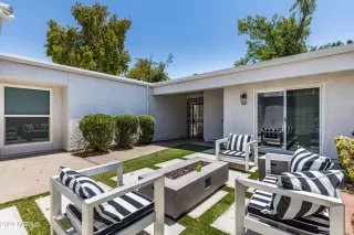 Photo #2: 6732561 Listing