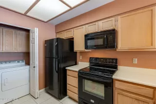 Photo #6: 6732751 Listing 