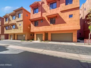 Photo #1: 6732989 Listing