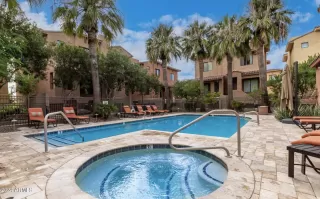 Photo #2: 6732989 Listing