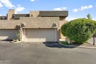 Photo #2: 6733200 Listing 