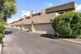 Photo #4: 6733200 Listing 