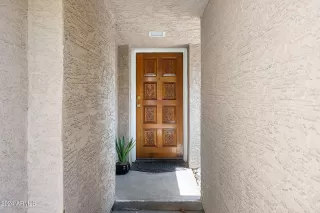 Photo #6: 6733200 Listing 