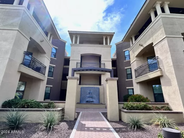 MLS: 6733282 Condo For Sale