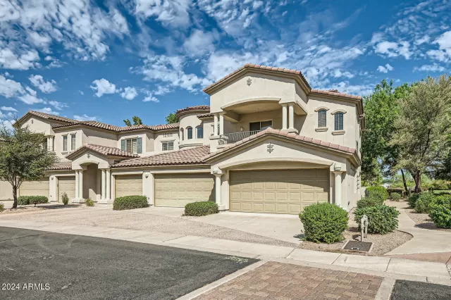 MLS: 6733629 Condo For Sale