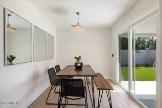 Photo #6: 6733662 Listing