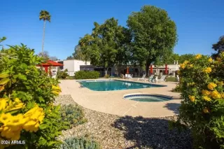 Photo #5: 6733853 Listing 