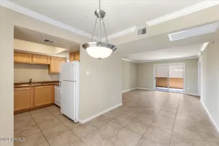 Photo #2: 6734034 Listing