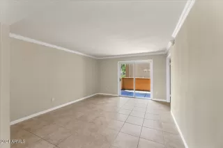 Photo #3: 6734034 Listing