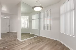 Photo #4: 6734239 Listing 