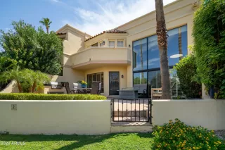 Photo #1: 6734253 Listing 