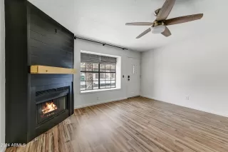 Photo #4: 6734695 Listing