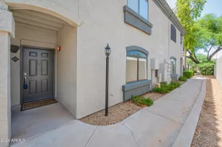 Photo #1: 6734709 Listing 