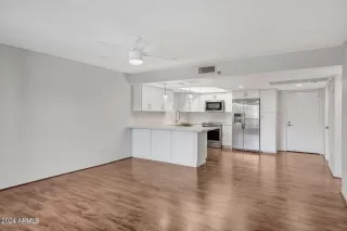 Photo #1: 6734757 Listing 